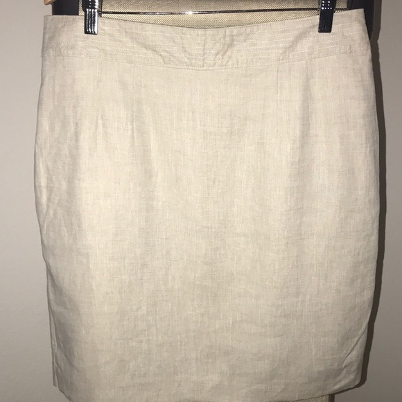 Banana Republic skirt. - Picture 2 of 8